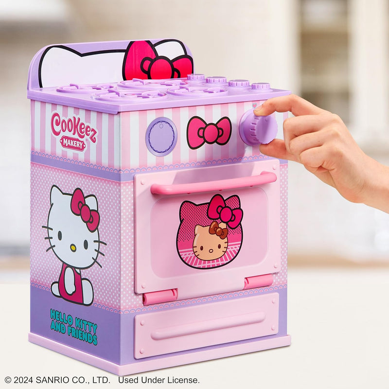 Cookeez Makery Oven Plays Hello Kitty and Friends